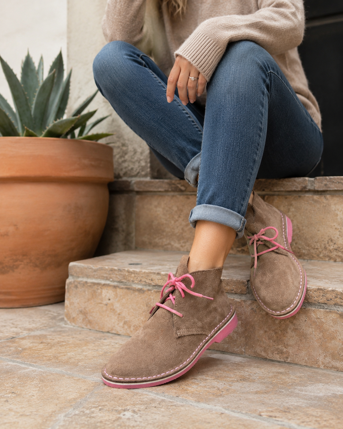 suede vellie with pink sole and pink laces